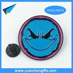 Matte blacking painting soft enamel pin maker