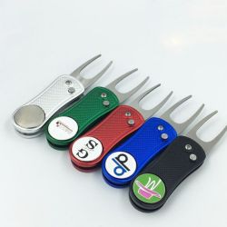 metal golf divot tool / repair switchblade too