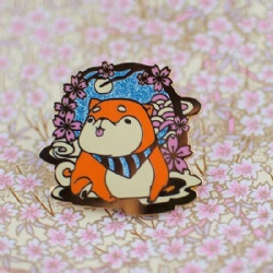 High Quality Custom Cute Pins Gold Metal Hard Enamel Glitter Cartoon Anime Lapel Pins